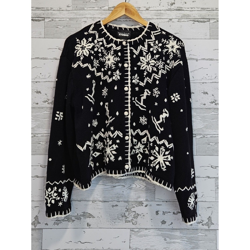 Designers Originals Studio XL Black Knit Ski Snowflake Cardigan Sweater Winter